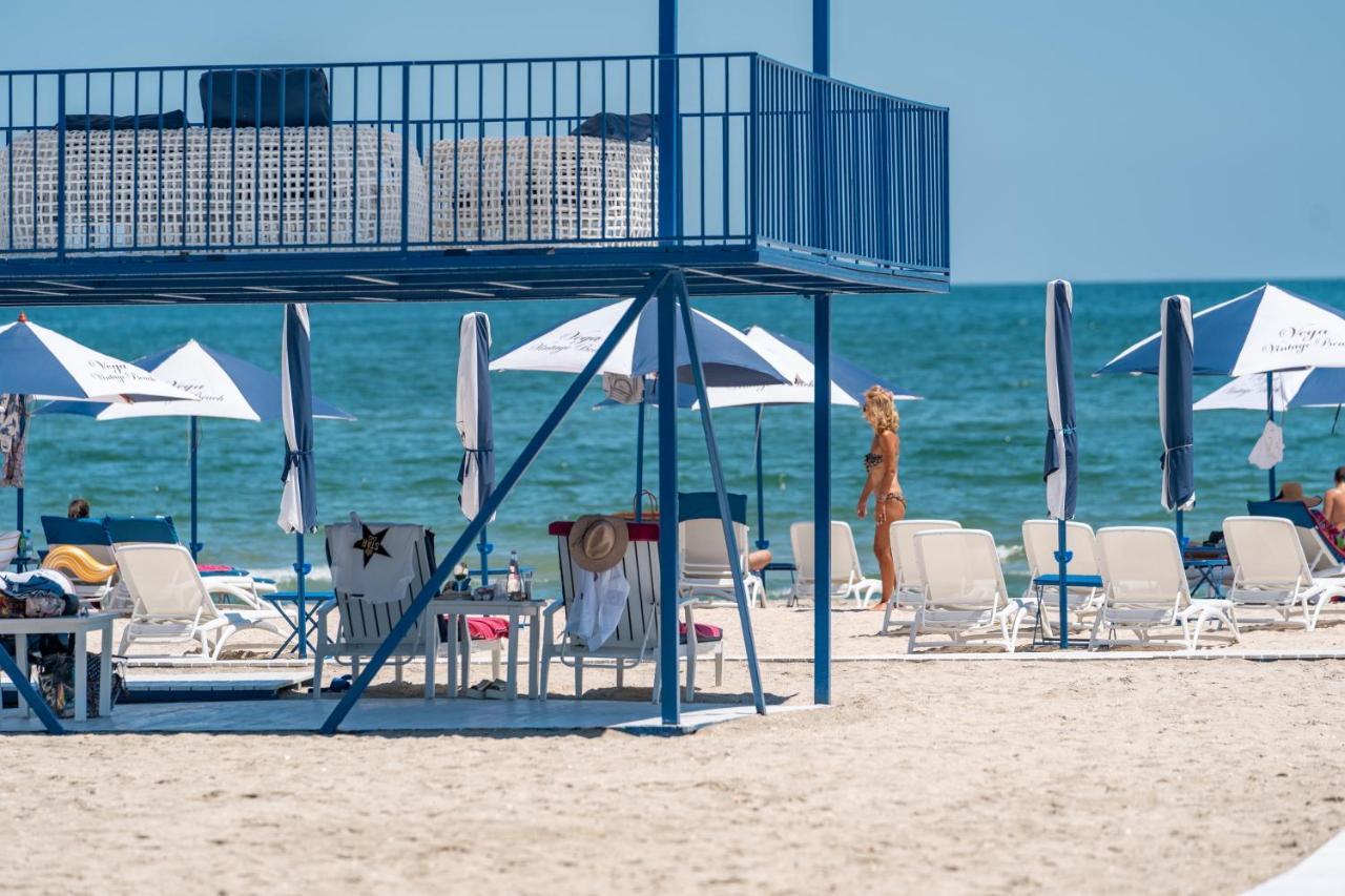 Moonlight Mamaia Apartments Ngoại thất bức ảnh