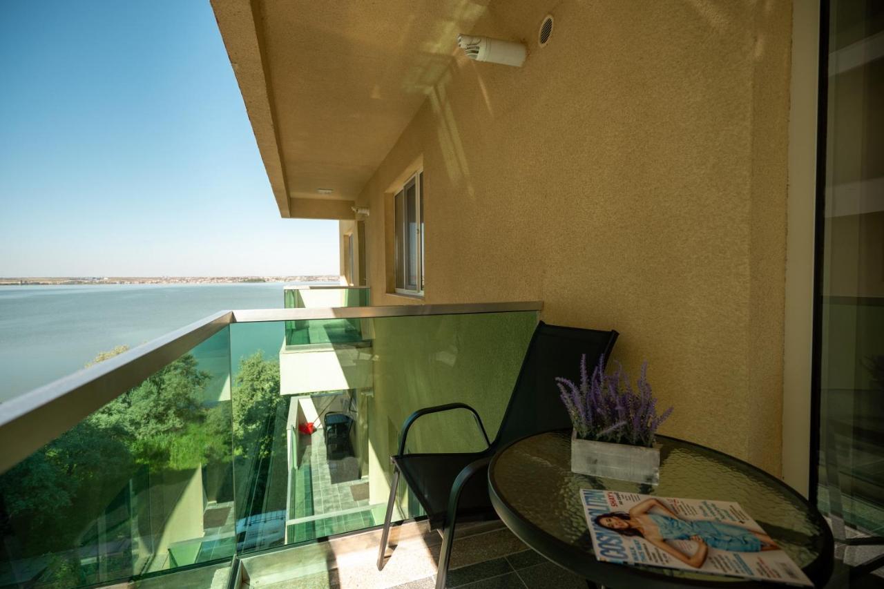 Moonlight Mamaia Apartments Ngoại thất bức ảnh