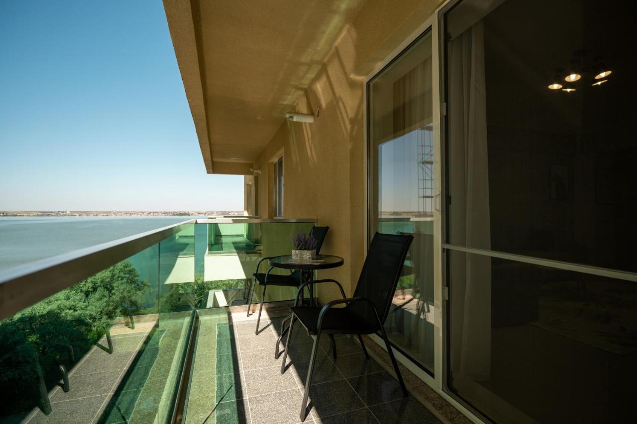 Moonlight Mamaia Apartments Ngoại thất bức ảnh